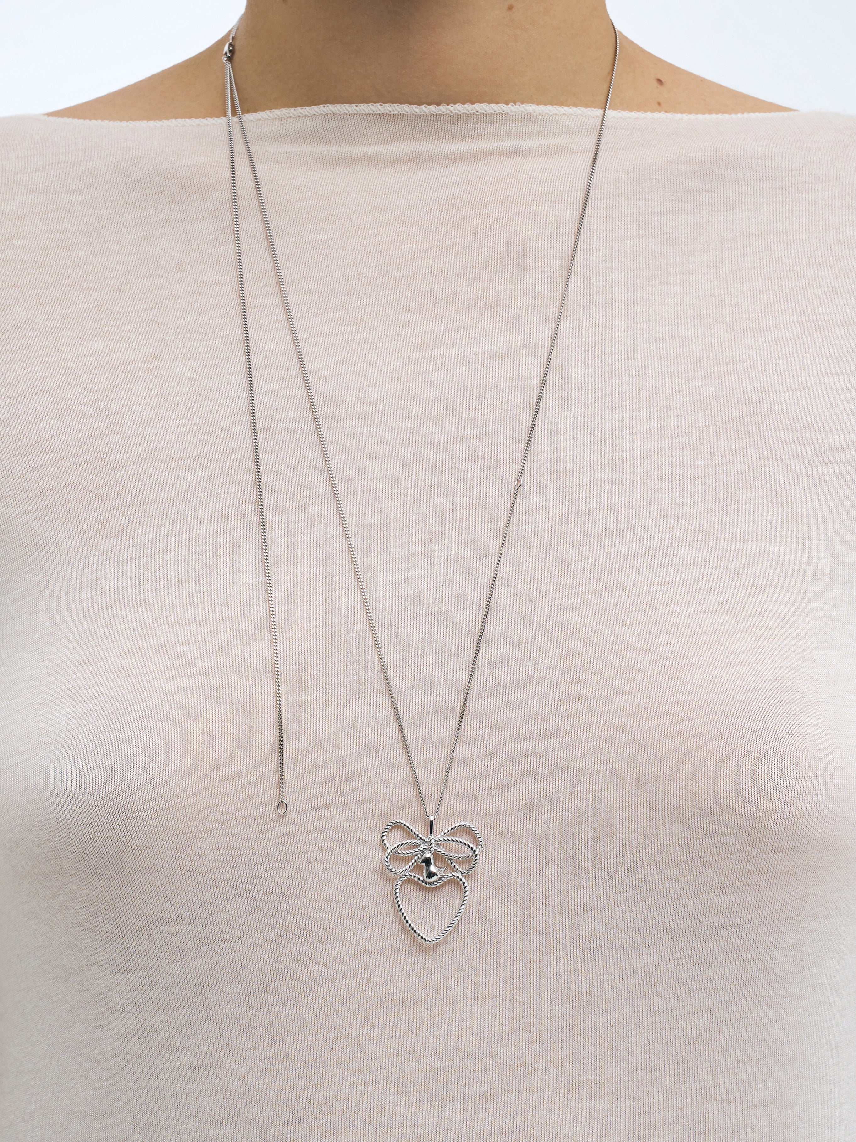 Rhodium-Plated Yahnusok Pendant large - Image 3