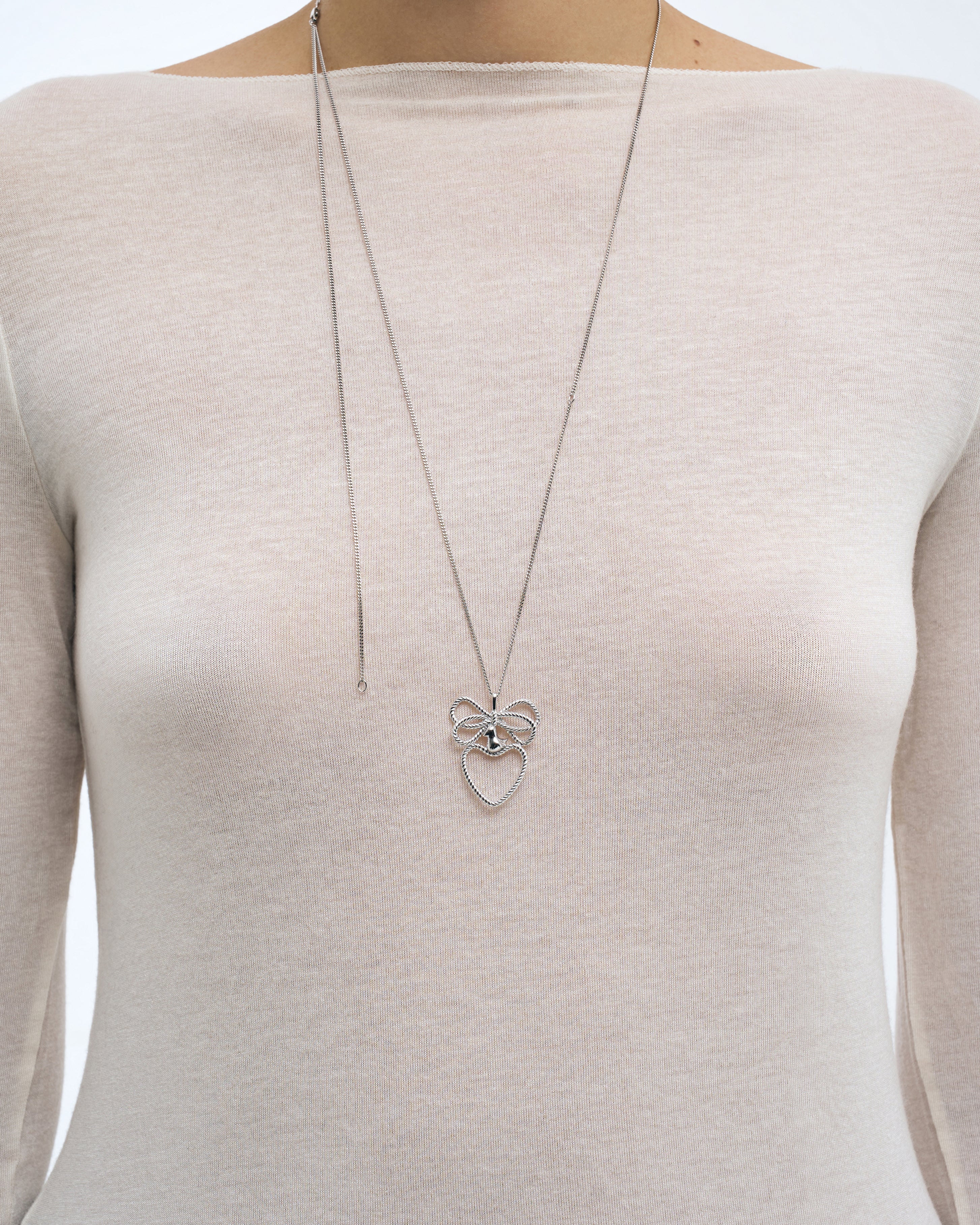 Rhodium-Plated Yahnusok Pendant large - Image 5