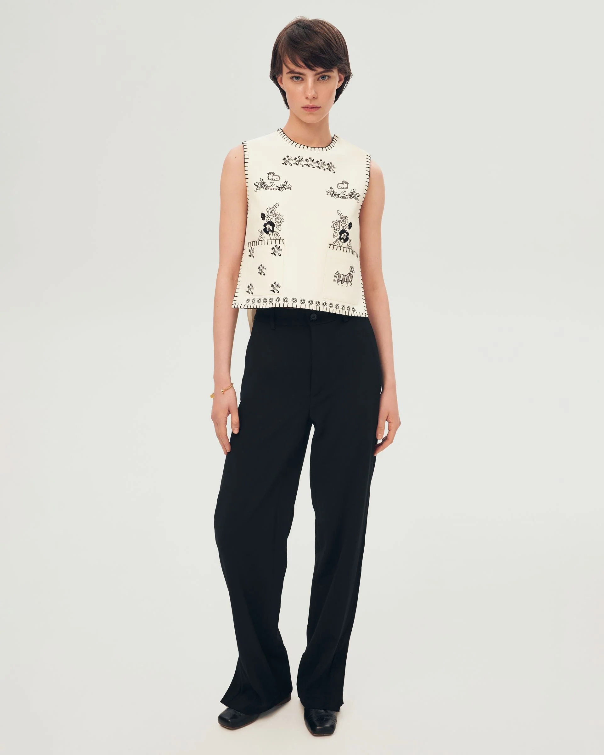 Vatslava Embroidered Vest - Image 4